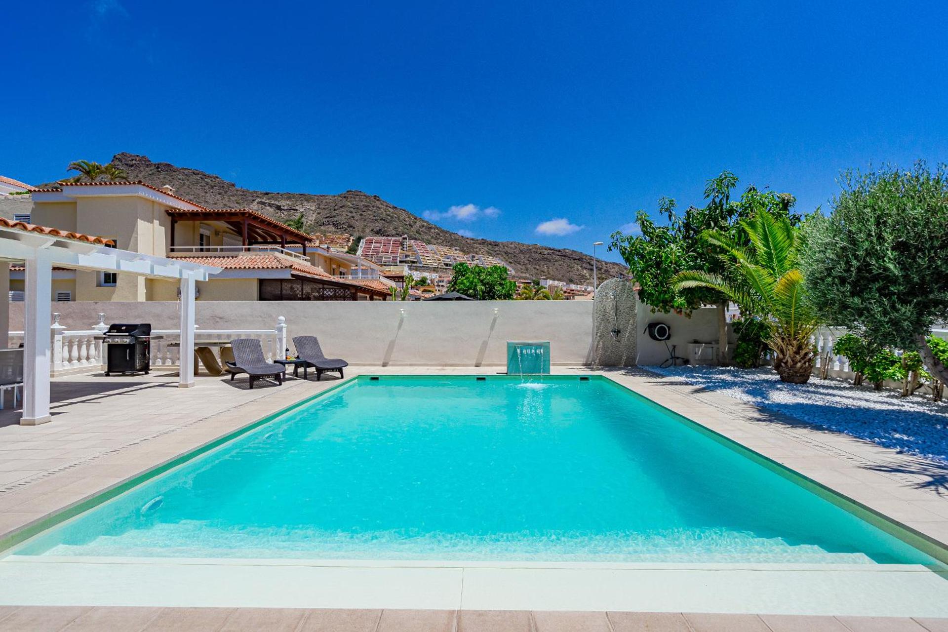 Villa Sabina - 6 bedroom house