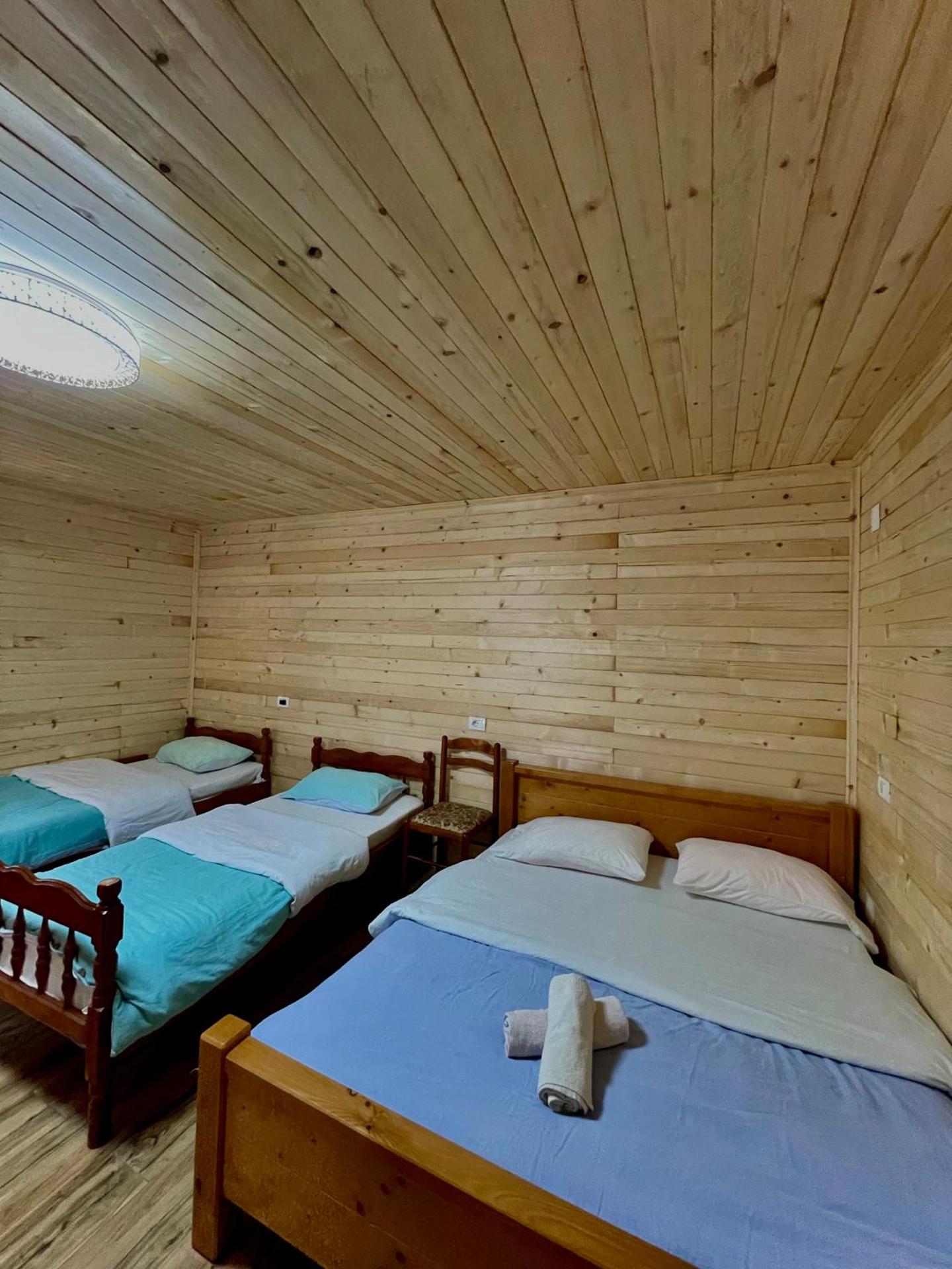 Lazer Çardaku Guest House