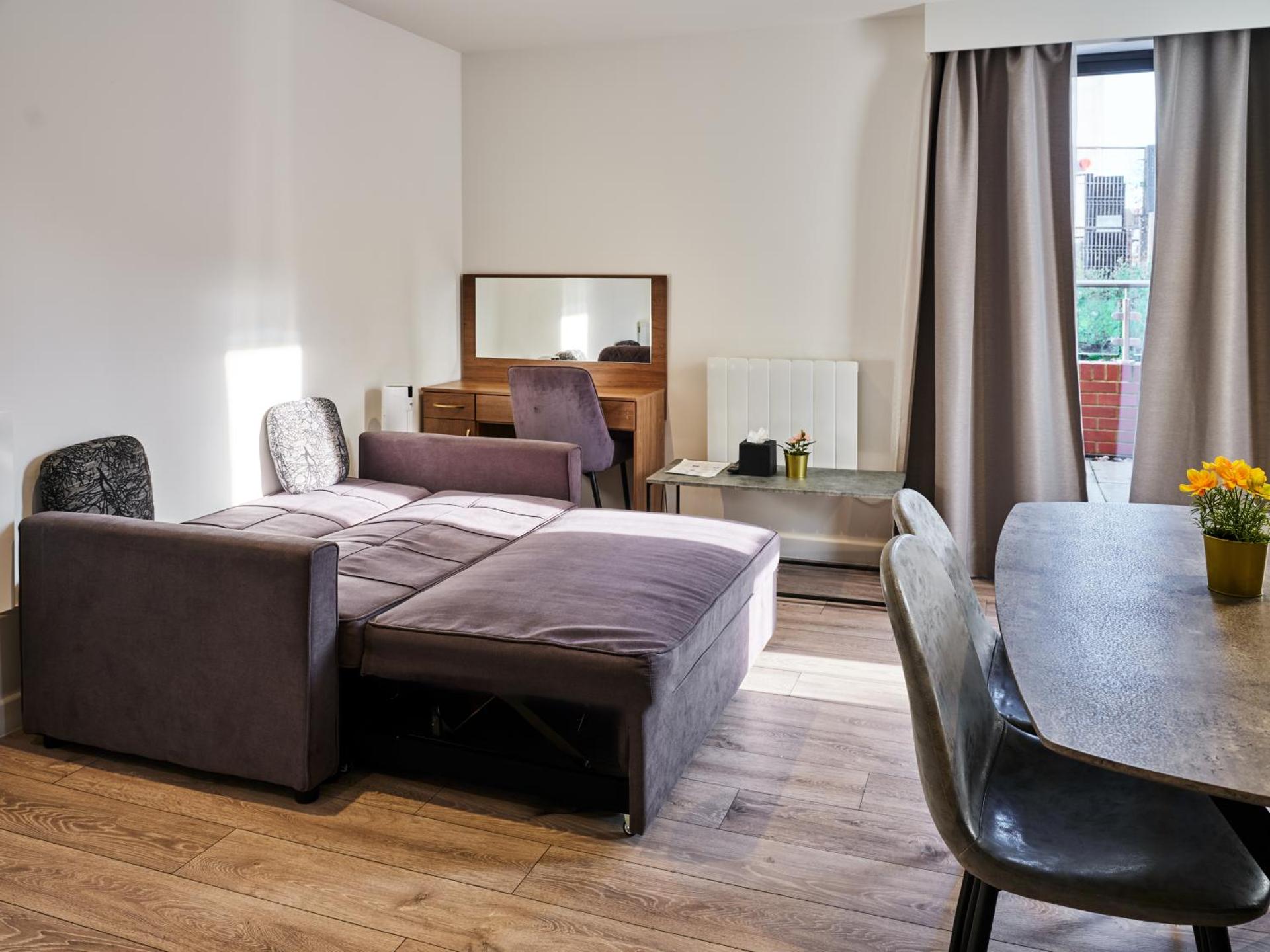 Hampton Suites Serviced Apartments