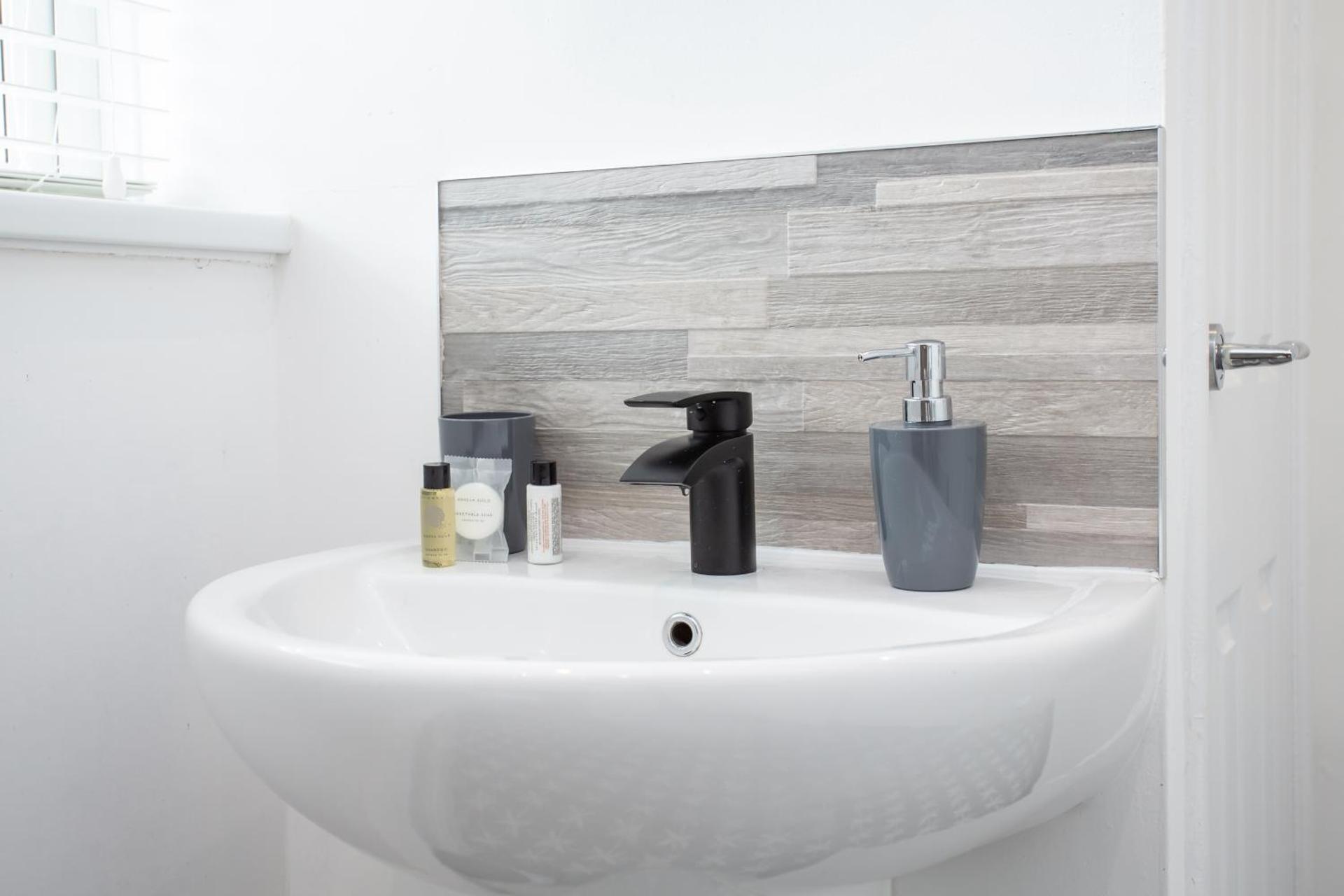 The Imeary - Vacant Nests