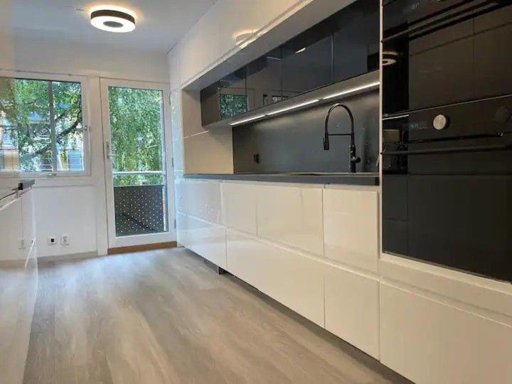 Privat rom med dobbeltseng sentralt på grunerløkka