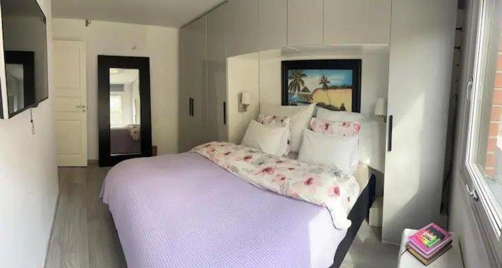 Privat rom med dobbeltseng sentralt på grunerløkka