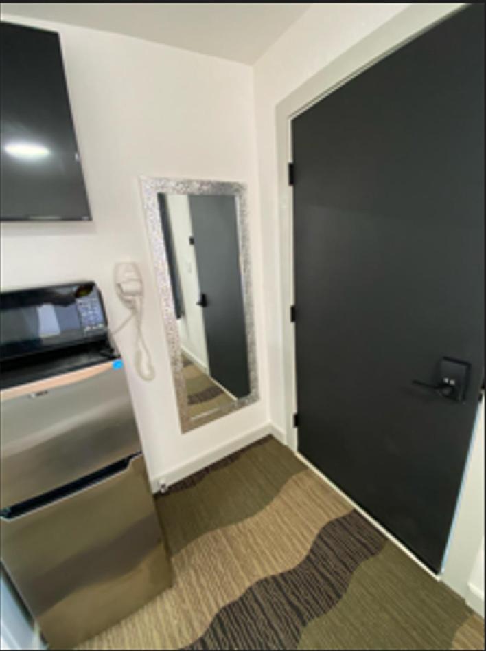 The Silverwood Lodge