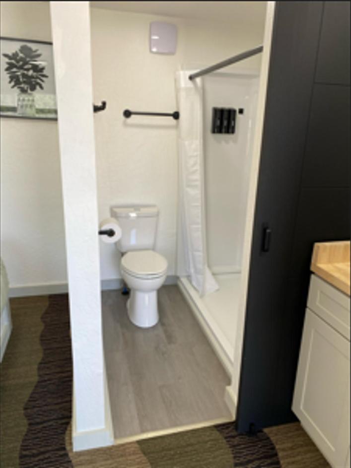 The Silverwood Lodge