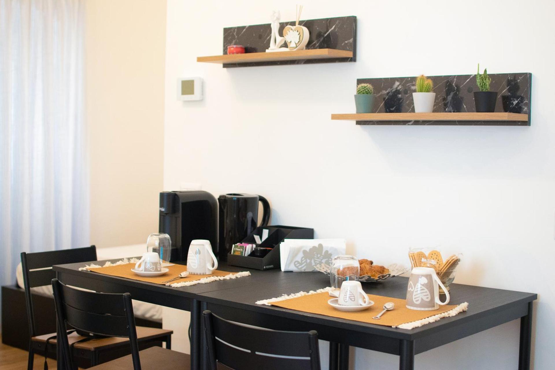 Coffee/tea facilities