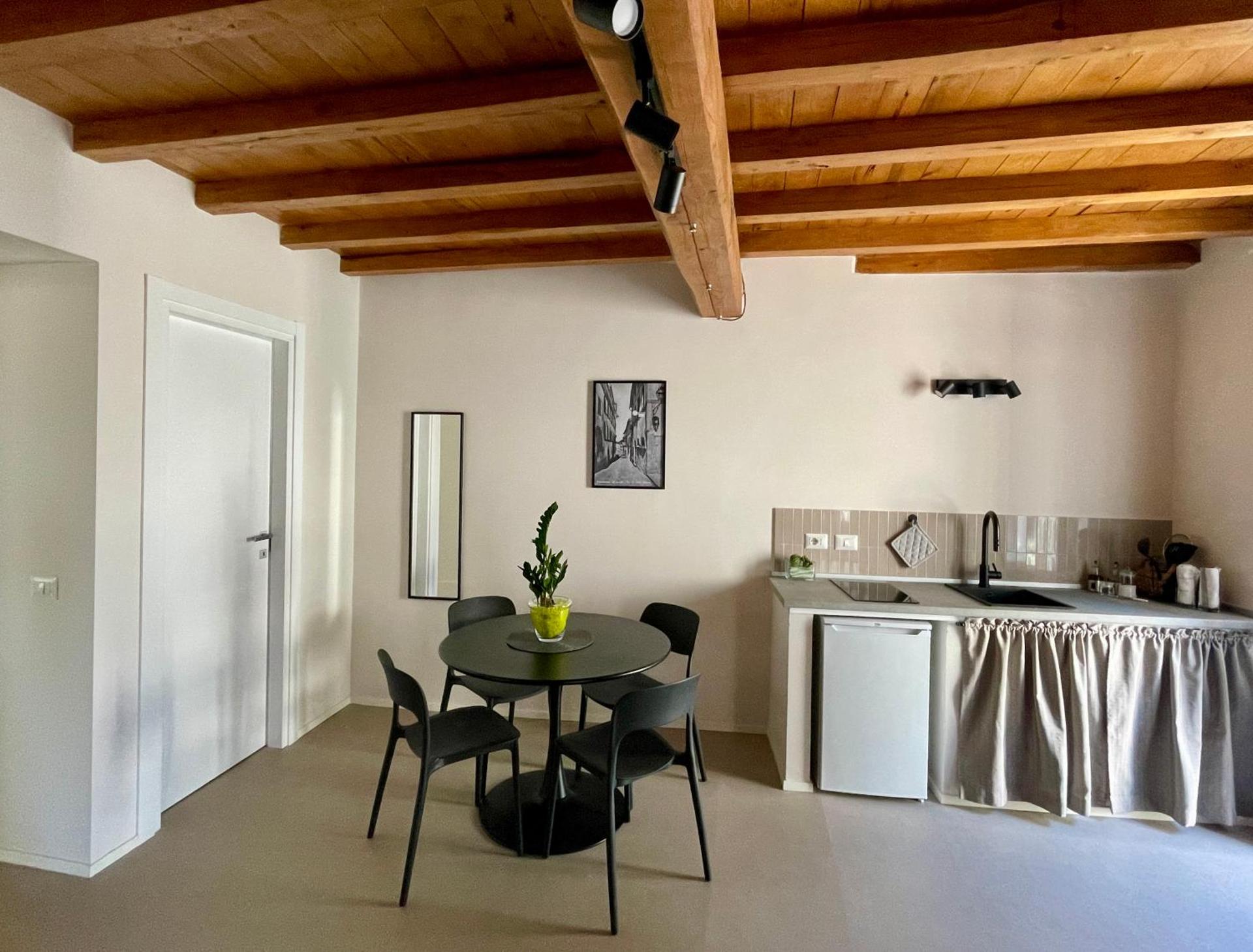 Studio Apartment with Balcony