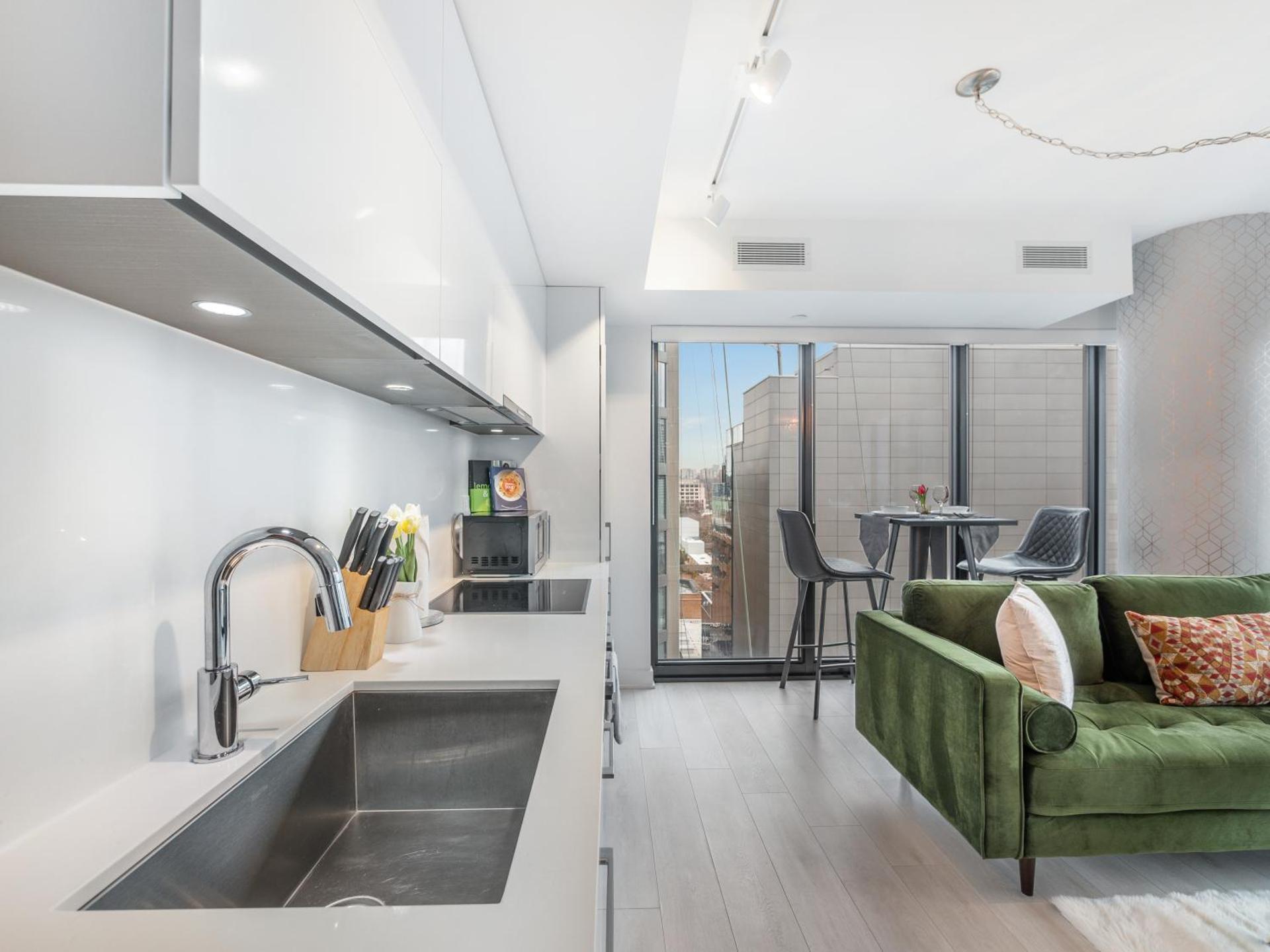 Designer One Bedroom Suite - Yorkville