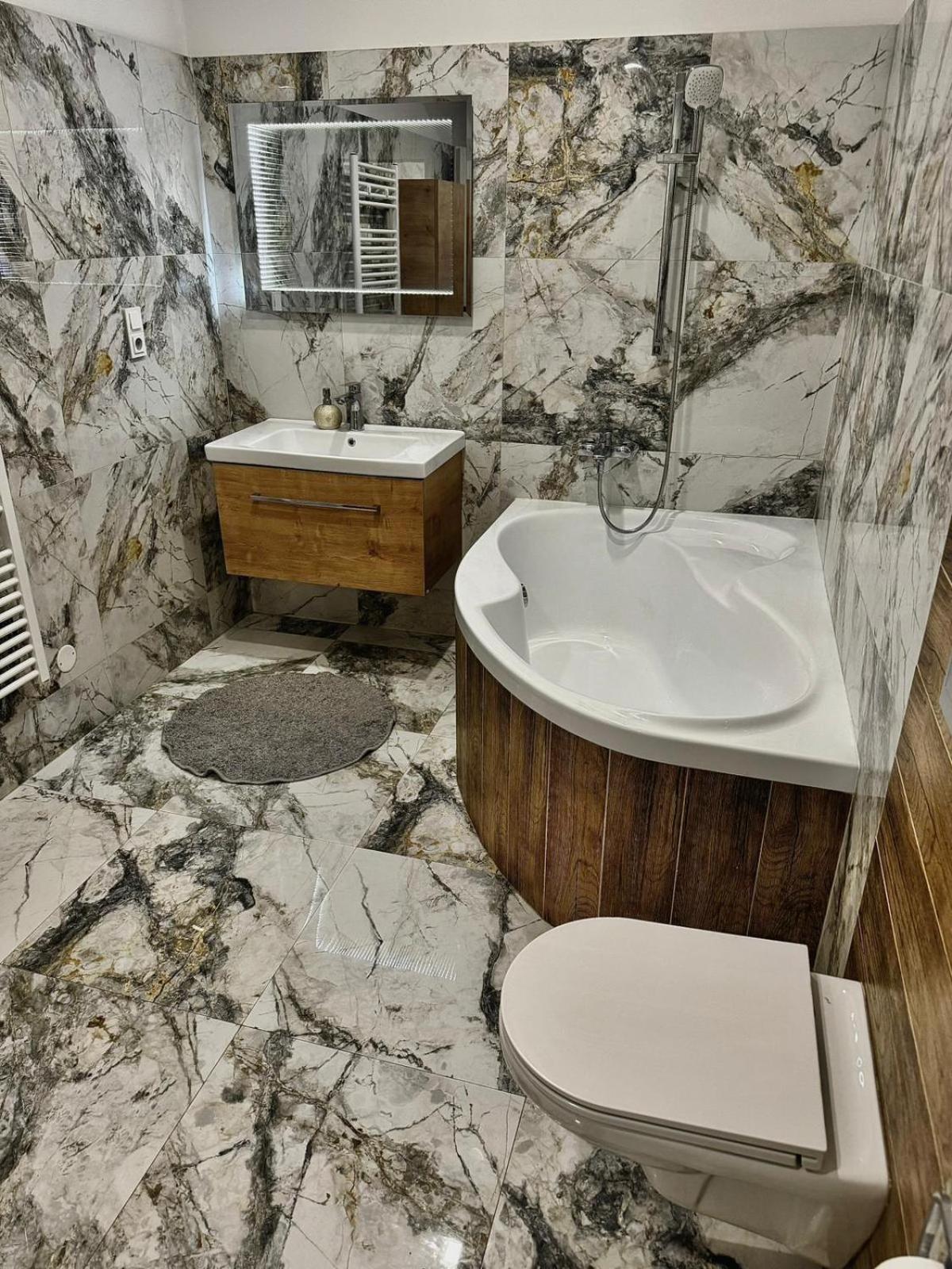 Rybářská restaurace a penzion u Horáků