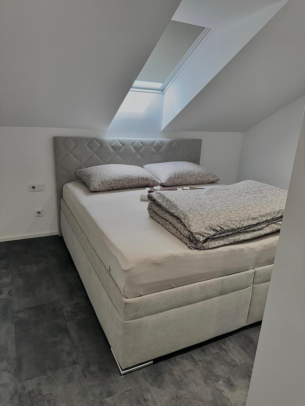 Rybářská restaurace a penzion u Horáků