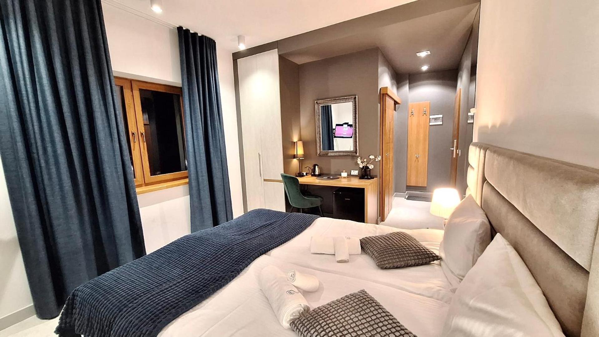 ELFF -Apartamenty i pokoje gościnne