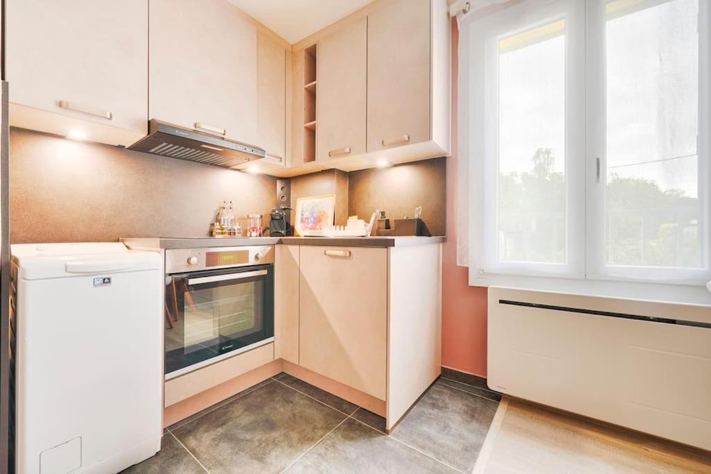 Welcome to Emma House