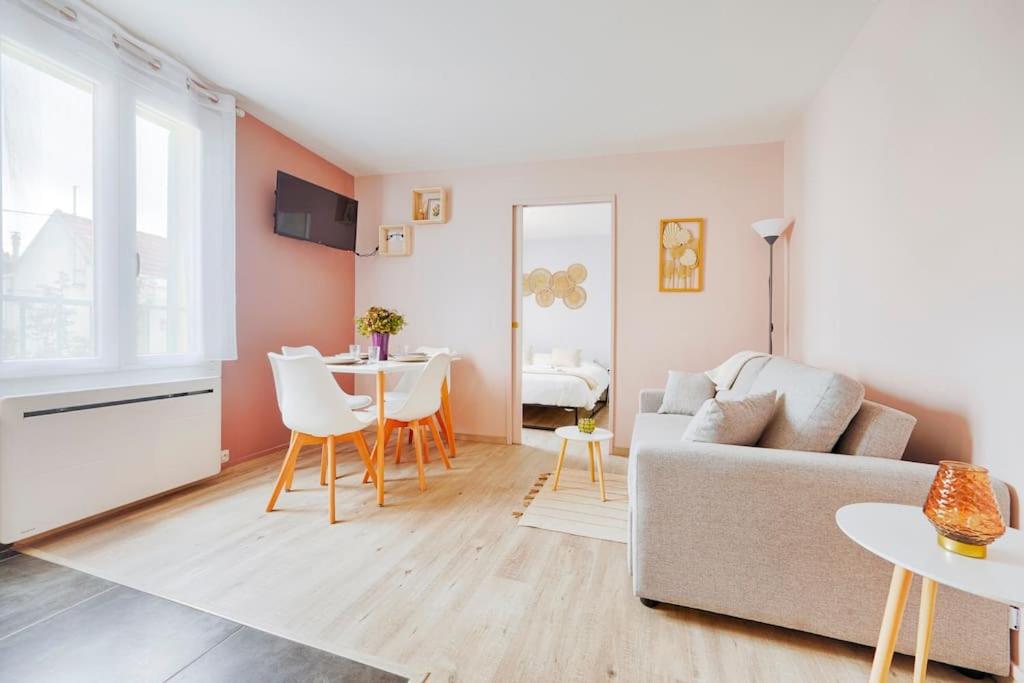 Welcome to Emma House