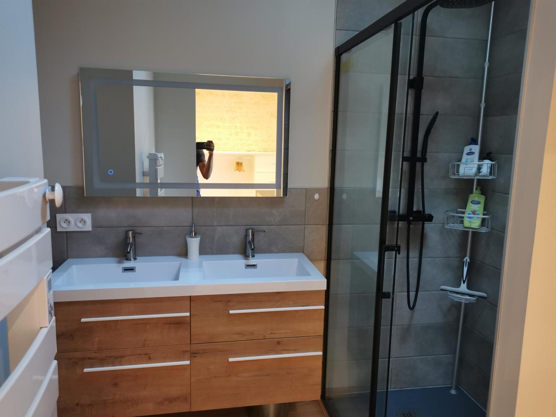 Logement entier à LA CRECHE