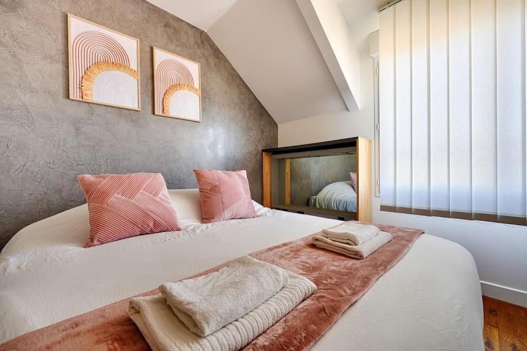 Welcome to Stella's House