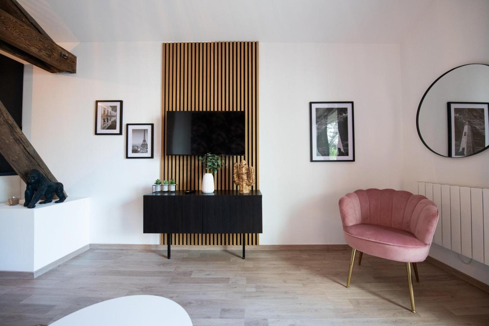 Suite Kella 2 - Tassin - Beau studio rénové