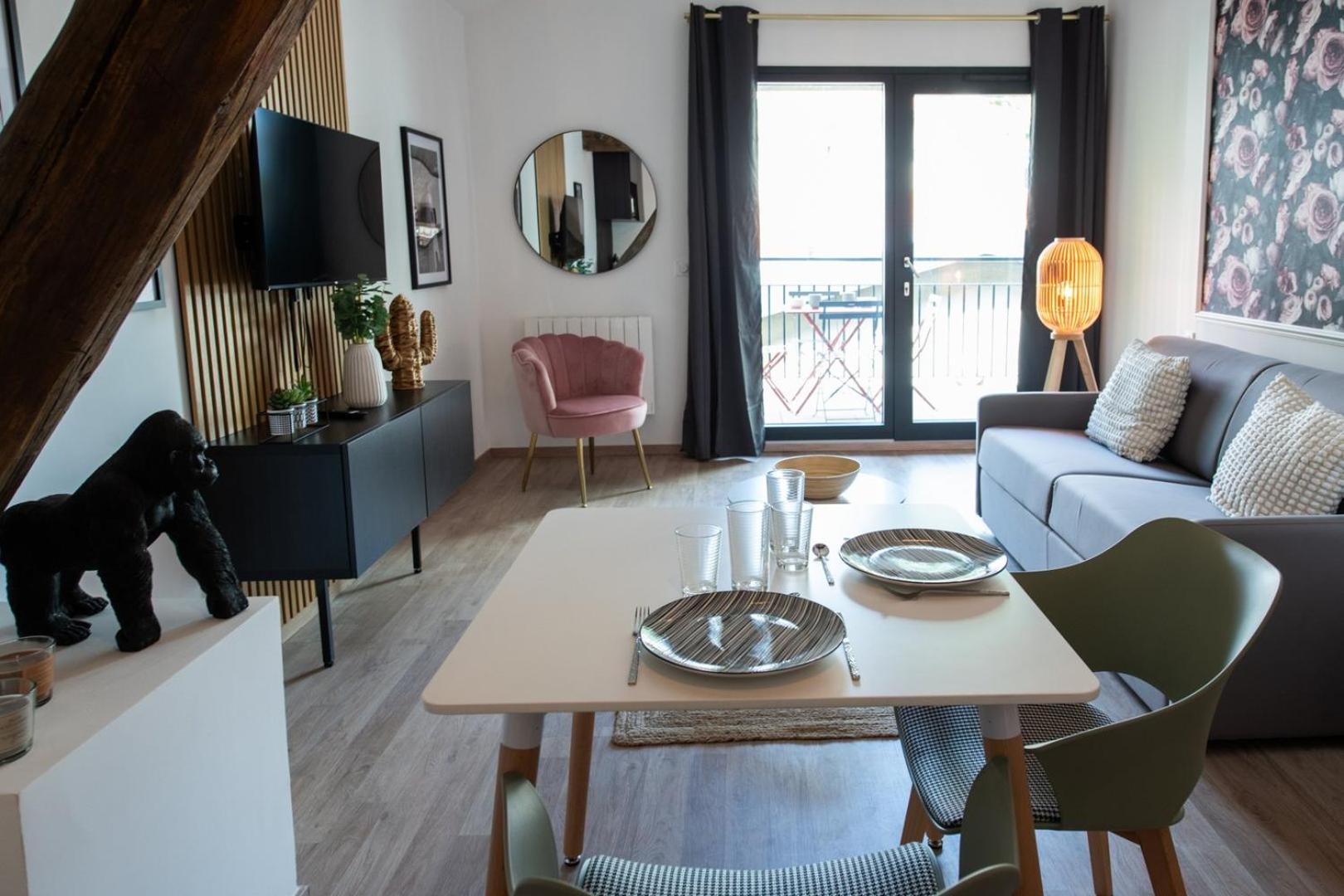 Suite Kella 2 - Tassin - Beau studio rénové