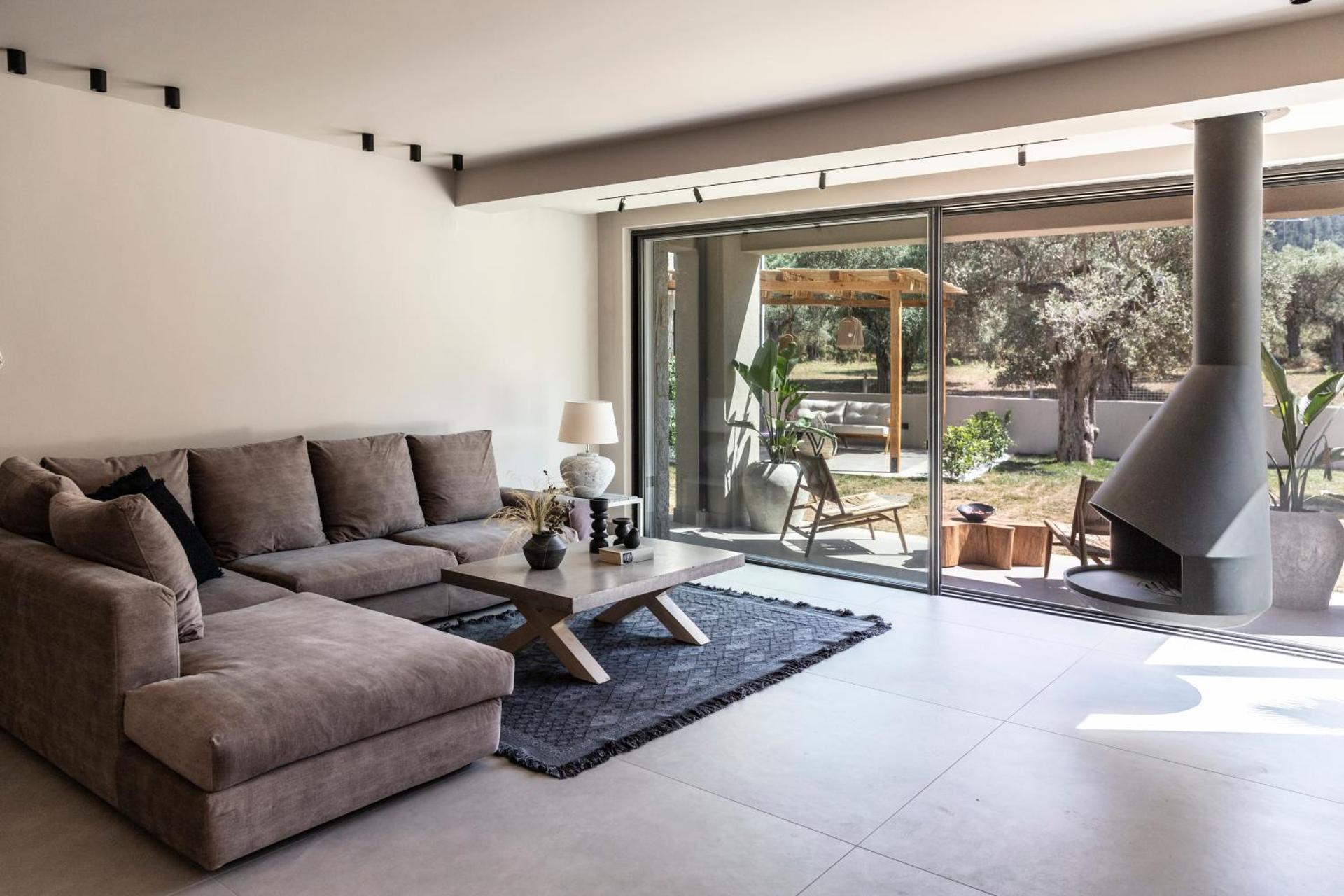 Nikoleta Hotel and Villas