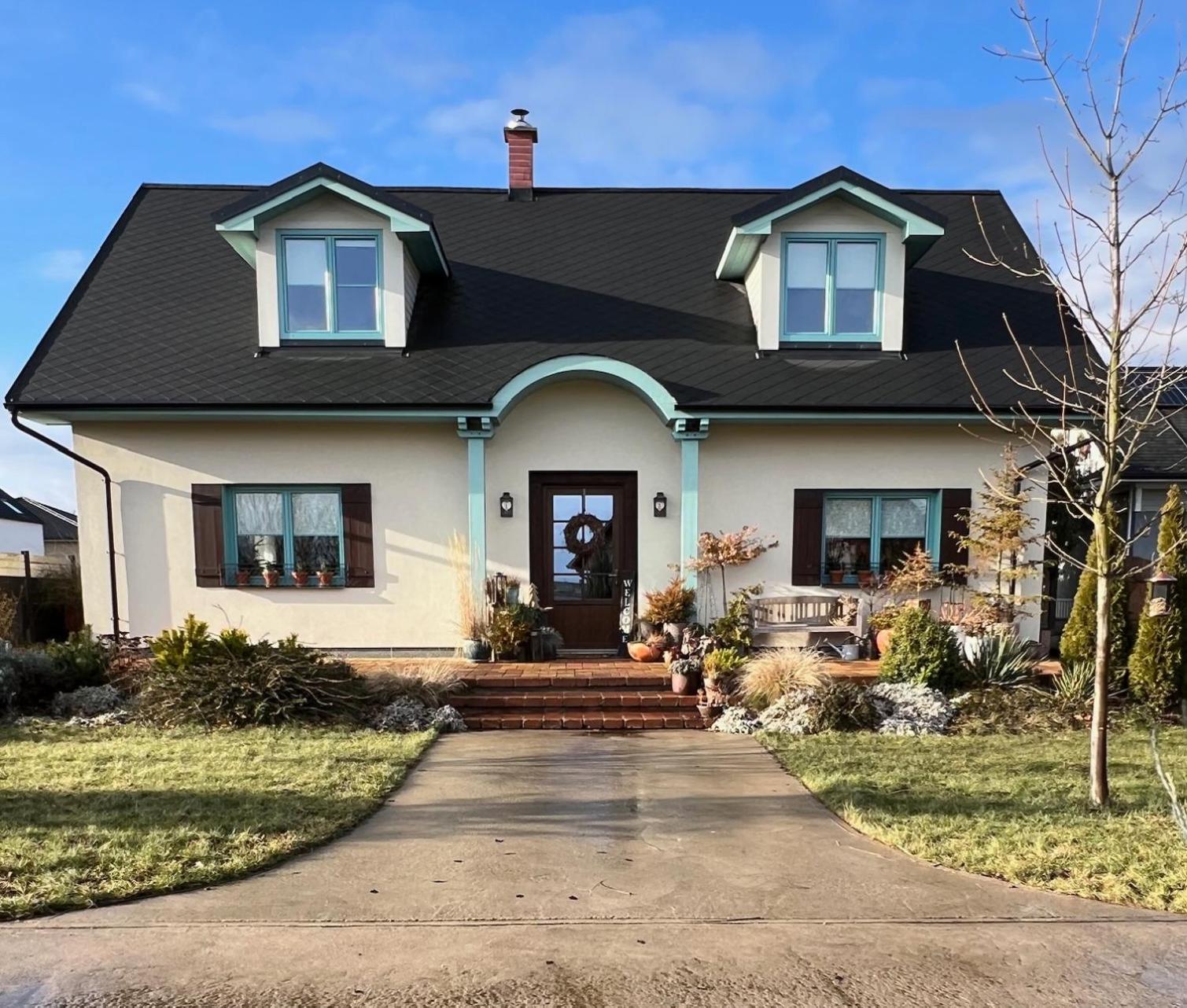 OrchardHouse Farmhouse, wellness