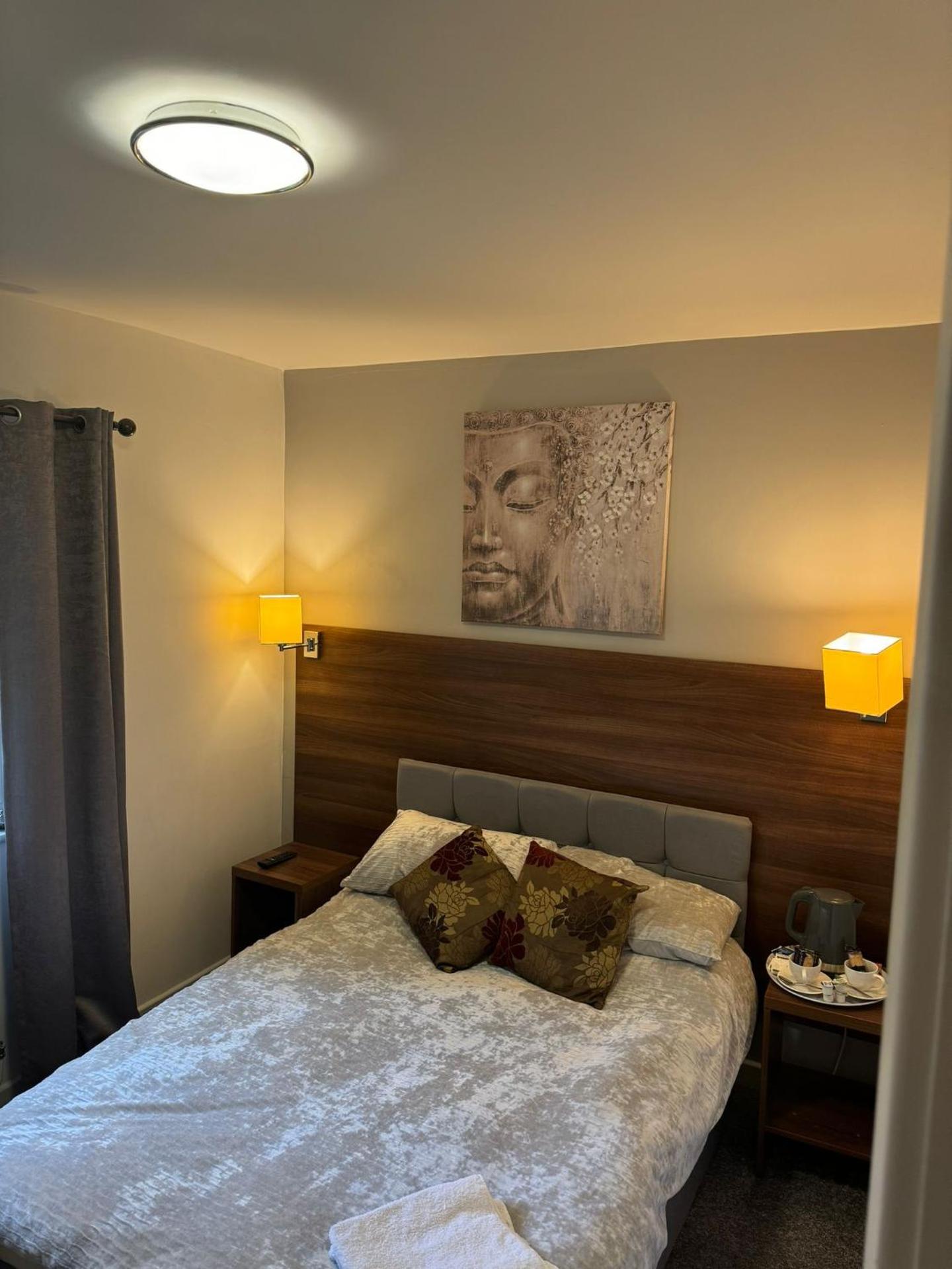 The Roebuck Alcester