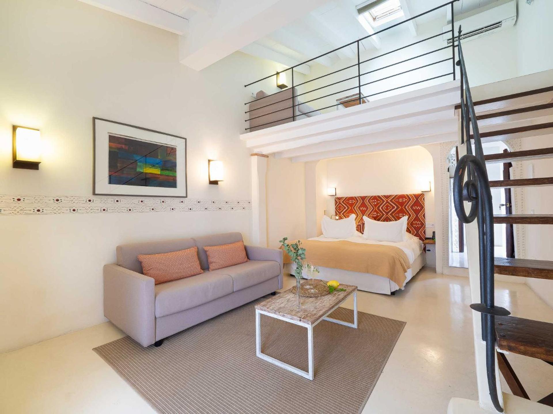 Photo of the whole room