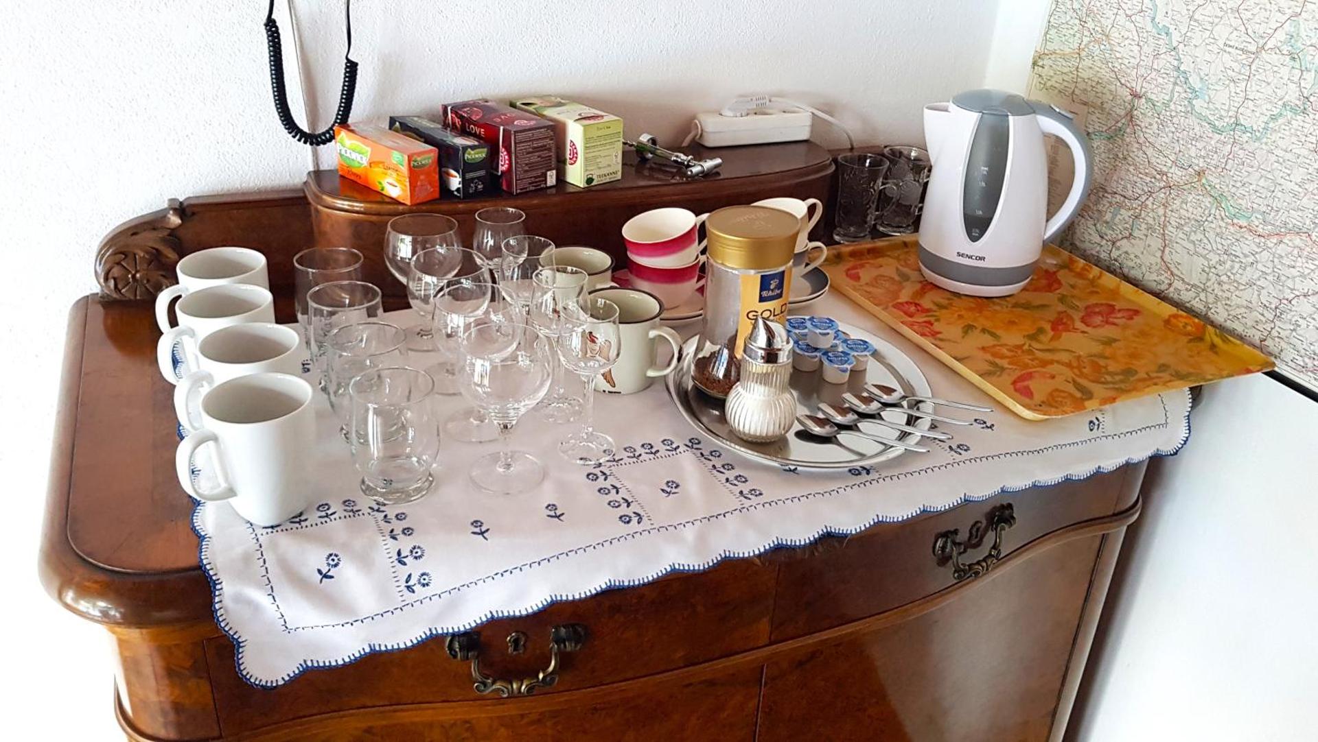 Coffee/tea facilities