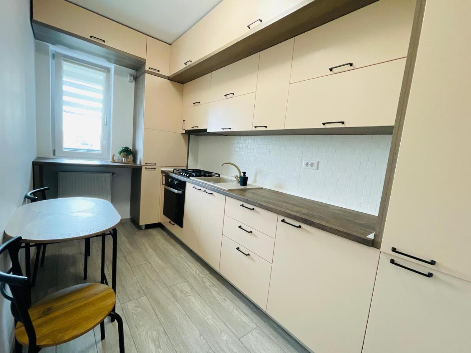 Q New Apartment - Palas Mall