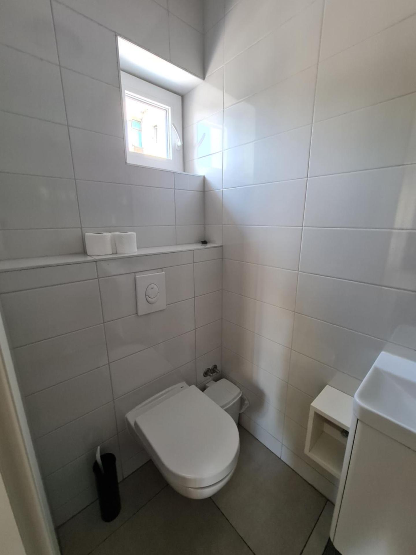 SUBTUB Hostel Makarska