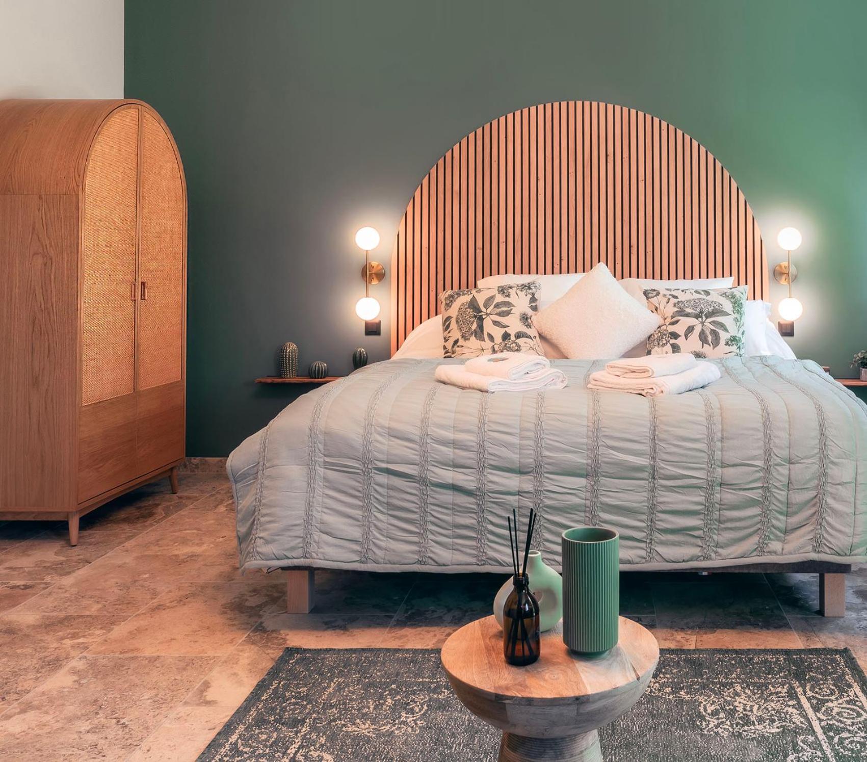 Suite with Garden View