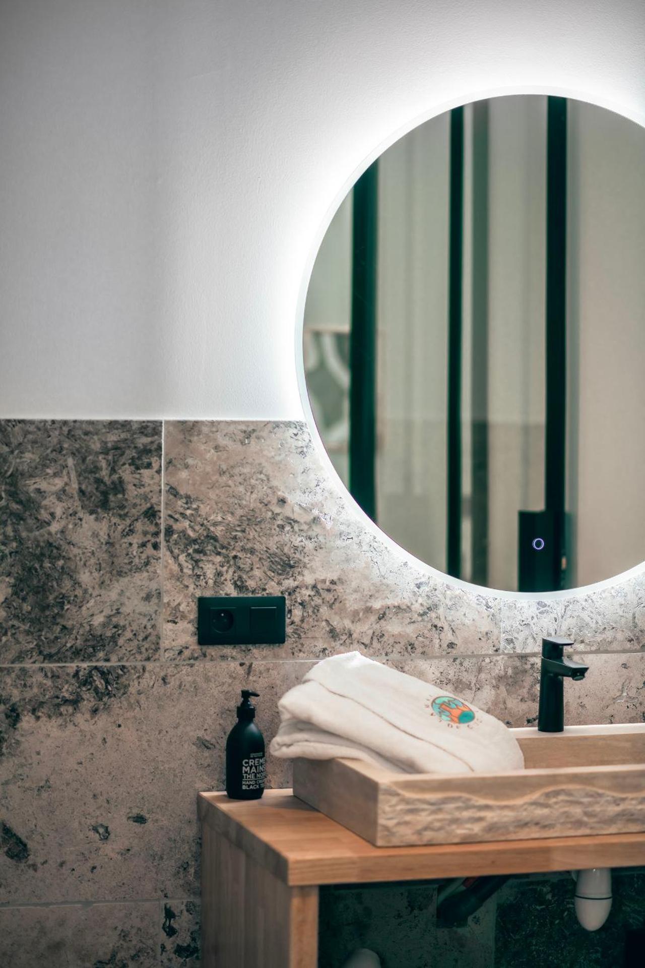 Suite with Garden View