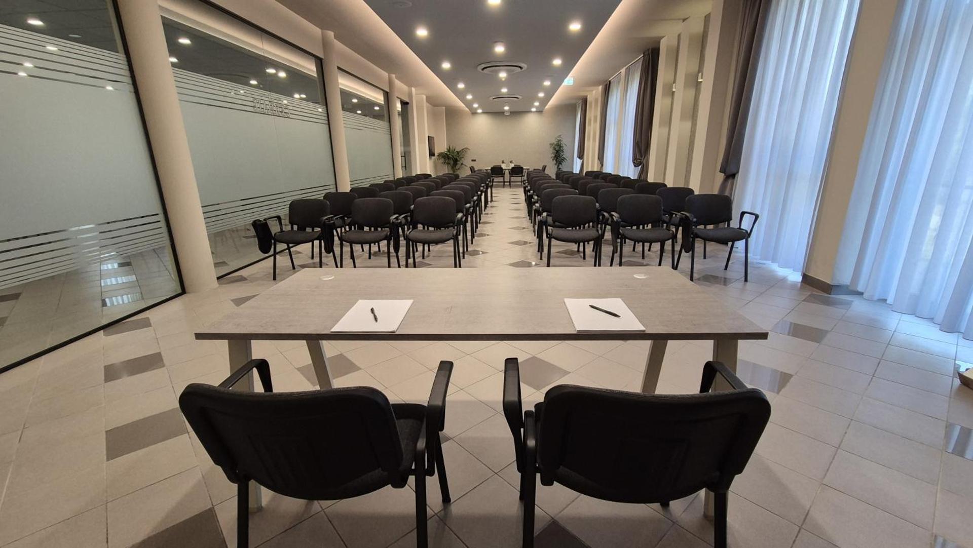 Meeting/conference room