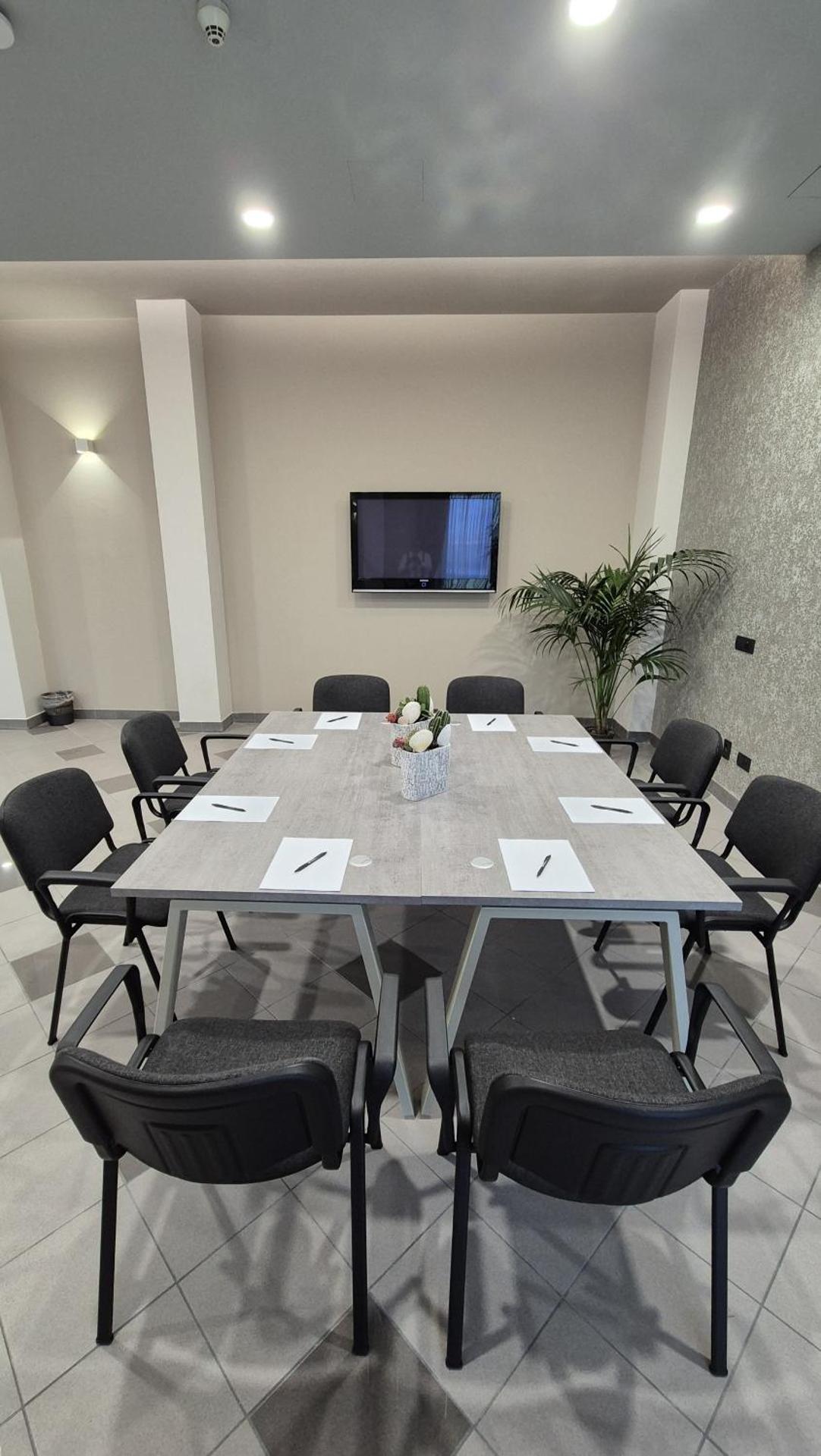 Meeting/conference room