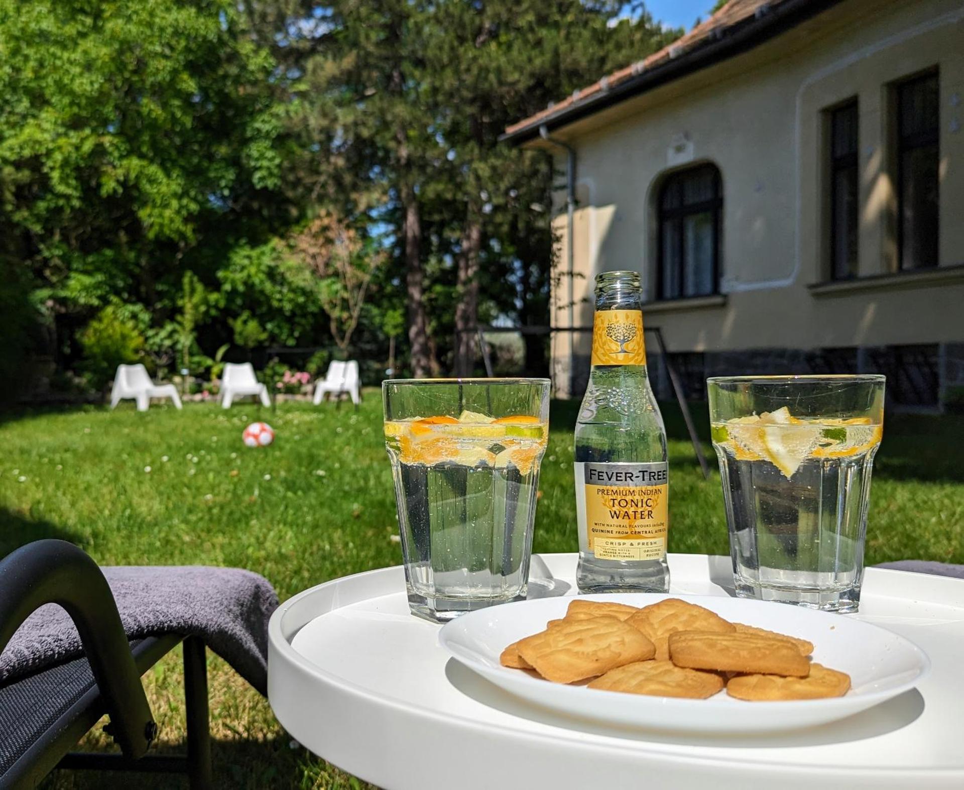 Magyaros-szecessziós Villa