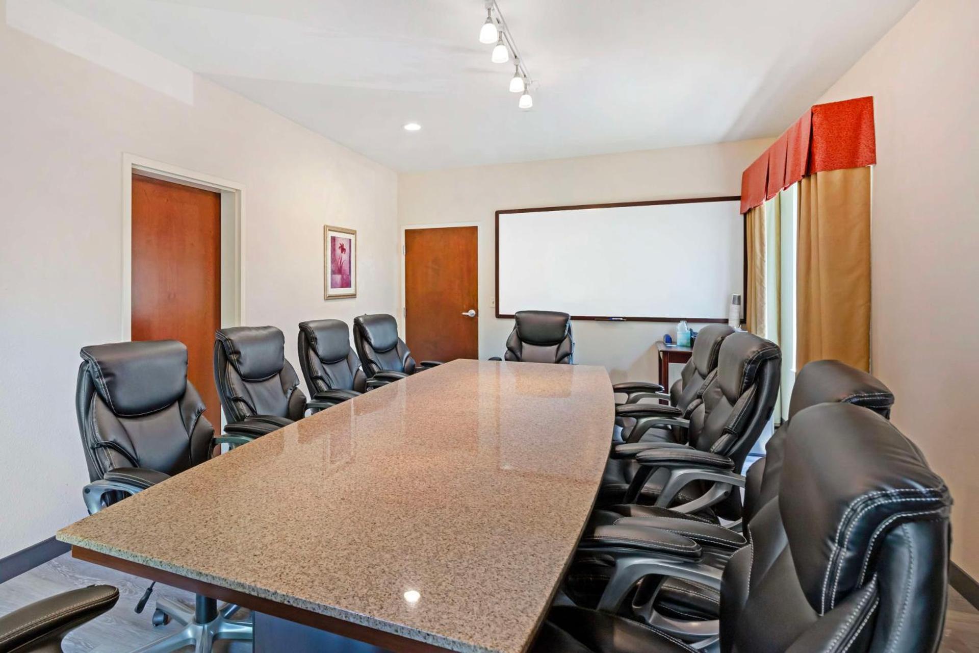 Meeting/conference room