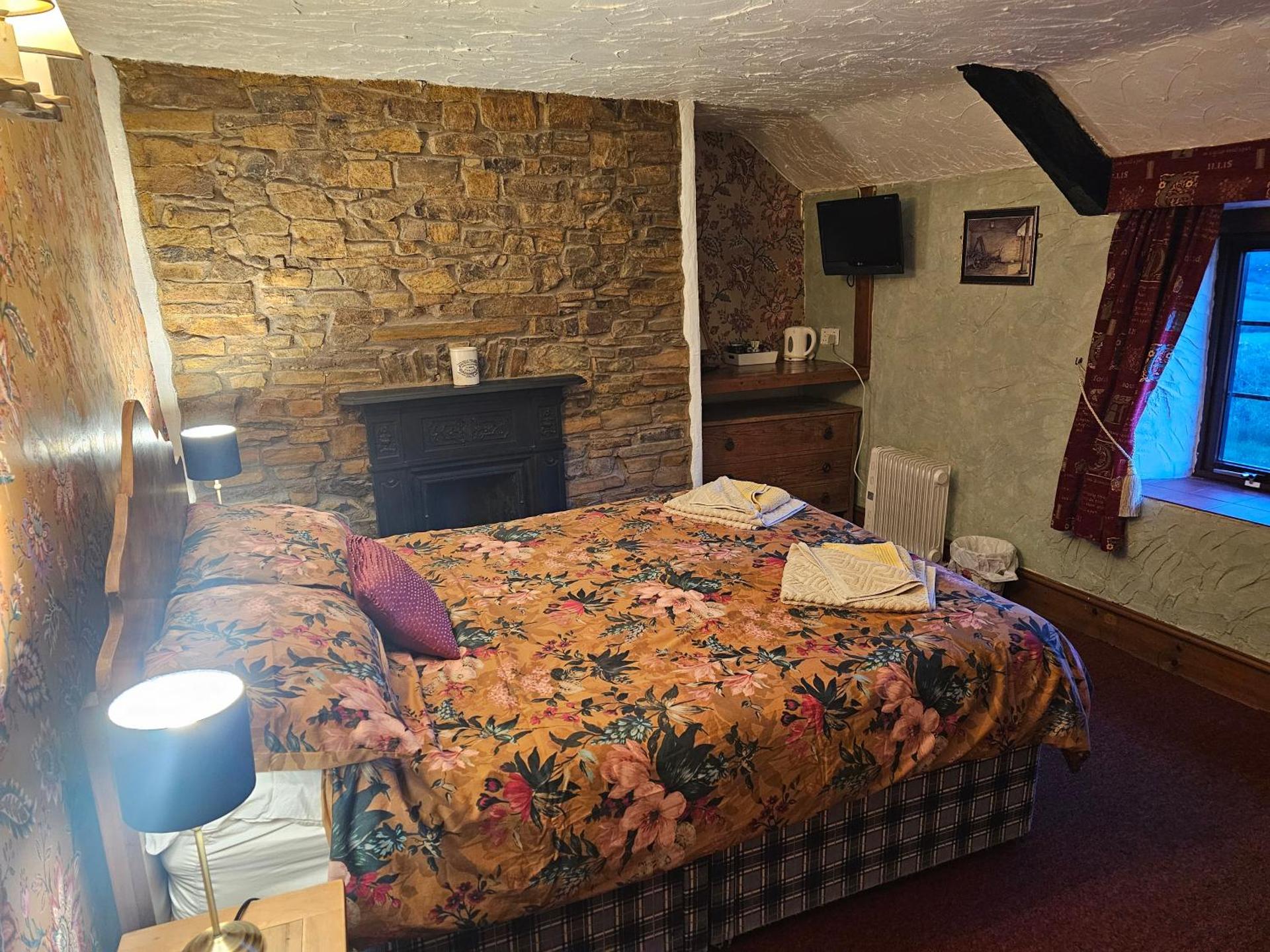 The West Country Inn