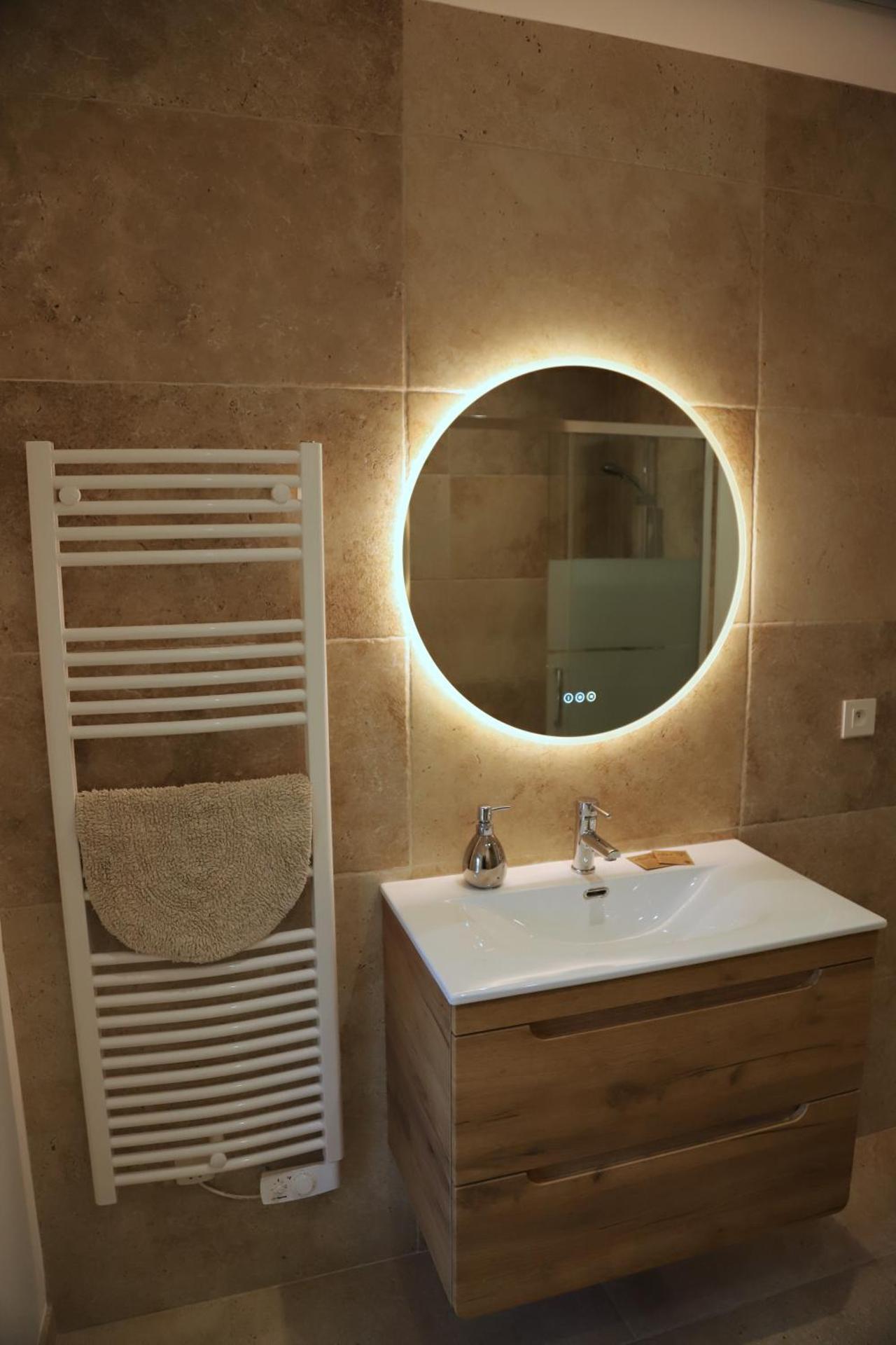 Duplex de charme au coeur de la Provence.