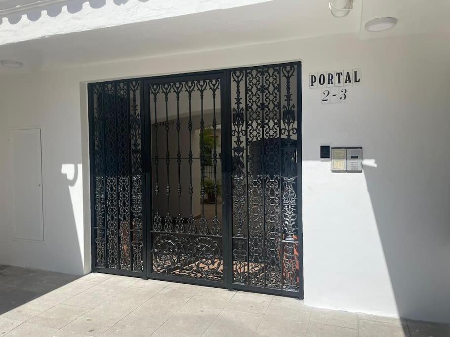 Puerto Banus 3 bed room - pool by Casa del sol HR