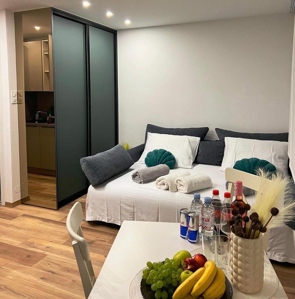 Studio apartment Nina