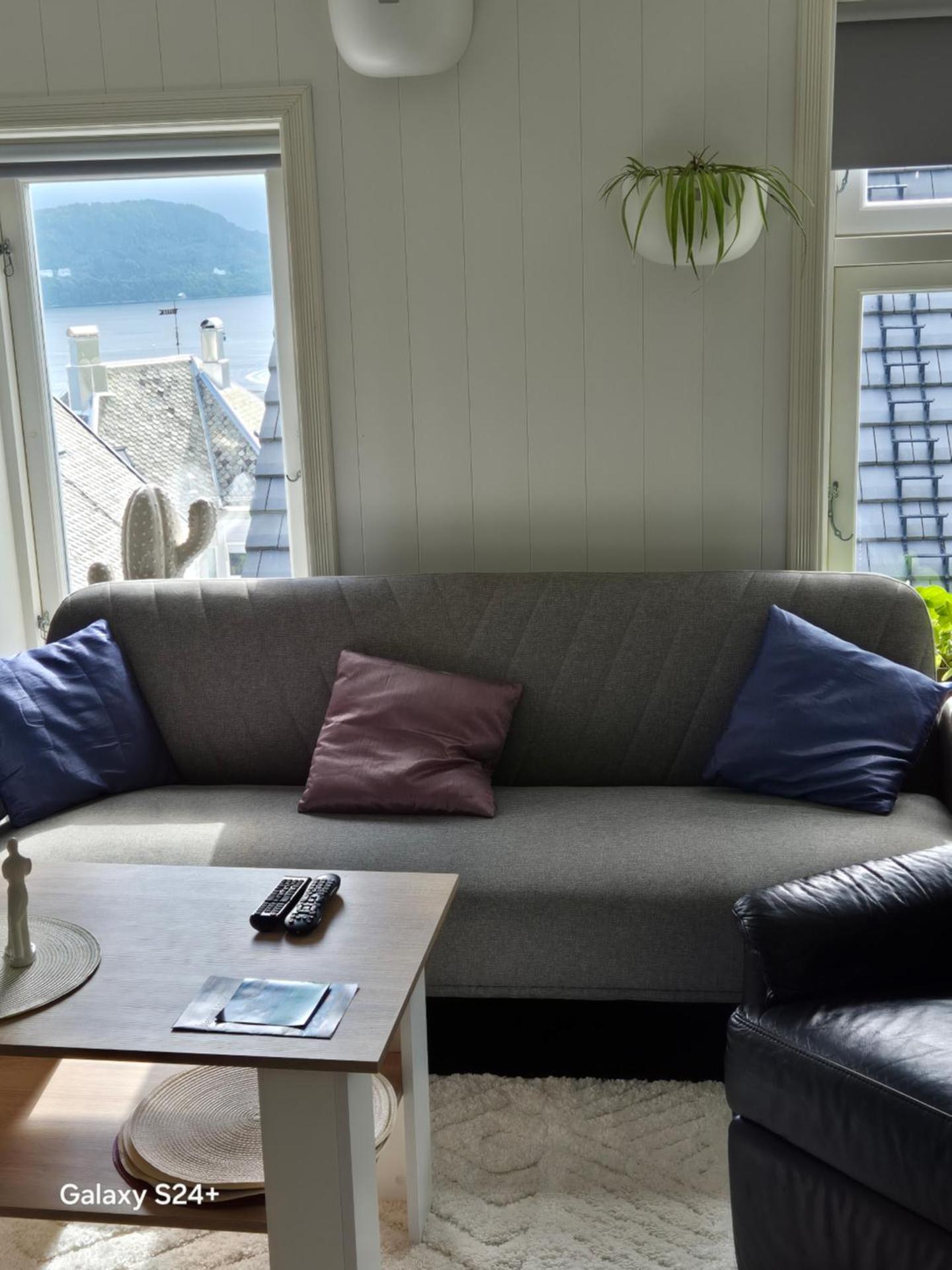 APARTAMENT - Duże mieszkanie w centrum Ålesund