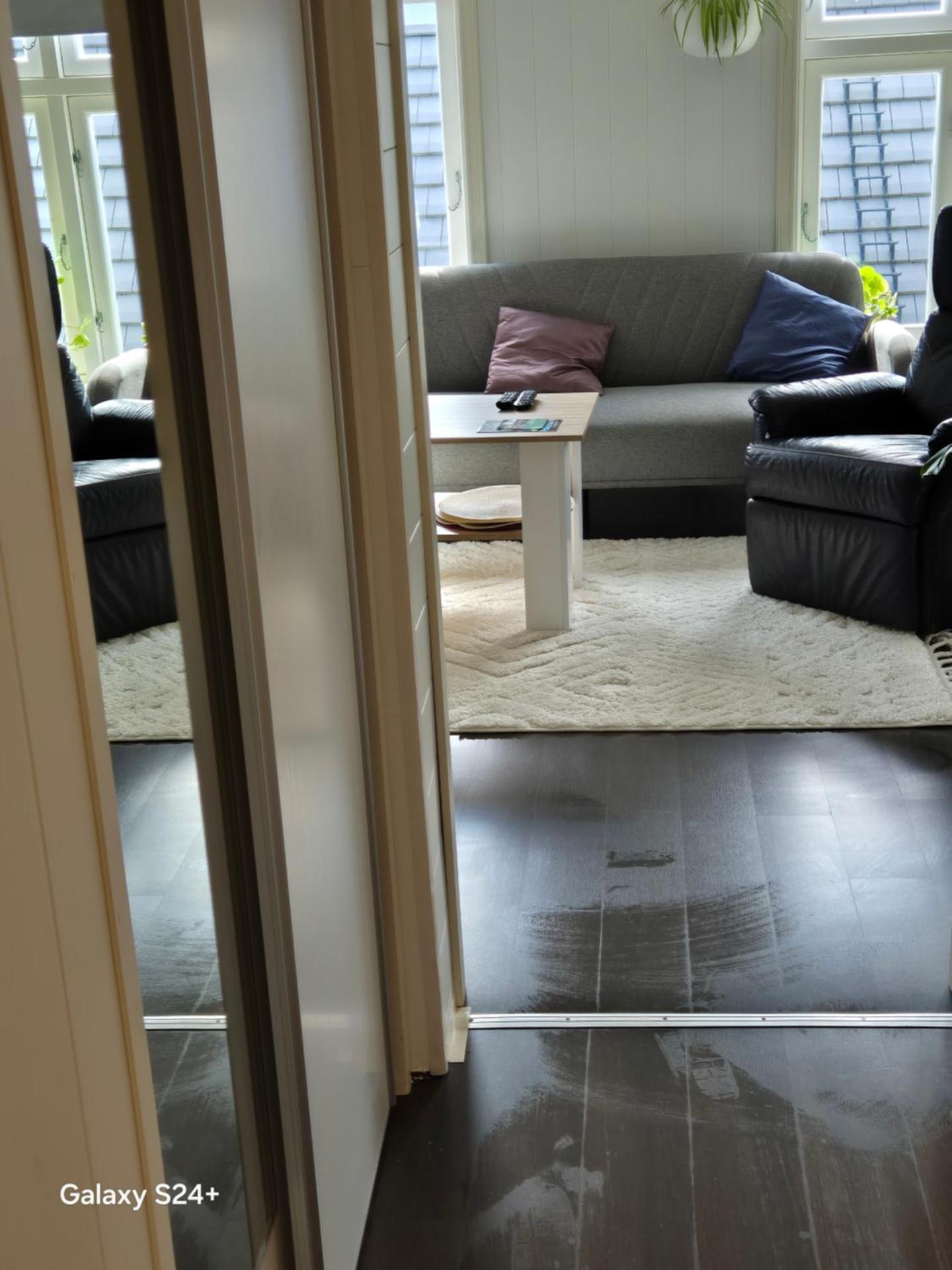 APARTAMENT - Duże mieszkanie w centrum Ålesund