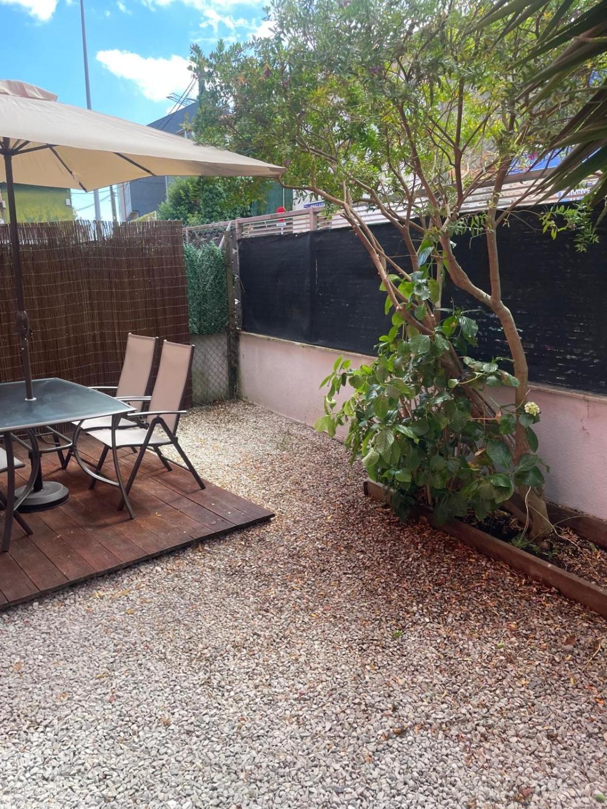 Piso con jardín en Liencres