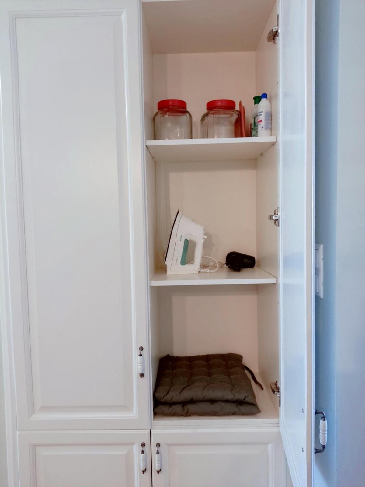 Los Laureles Relaxing Vintage Home