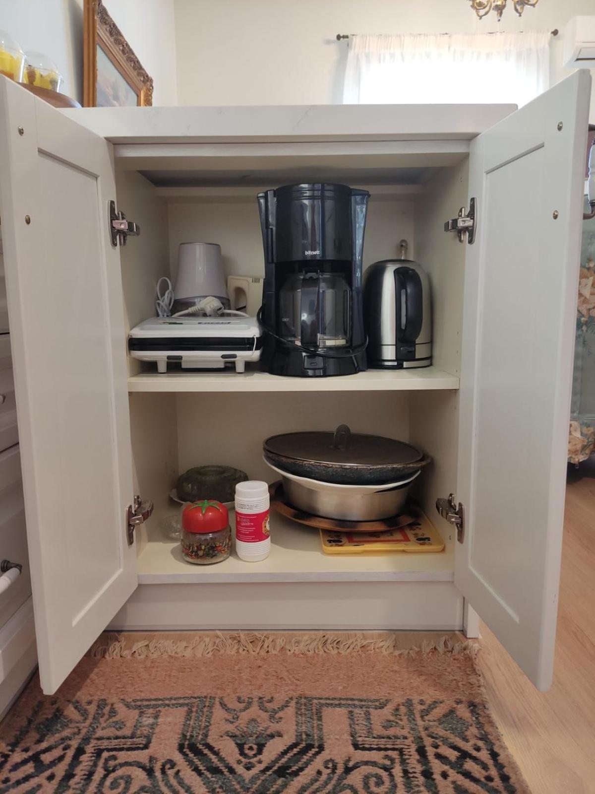 Los Laureles Relaxing Vintage Home