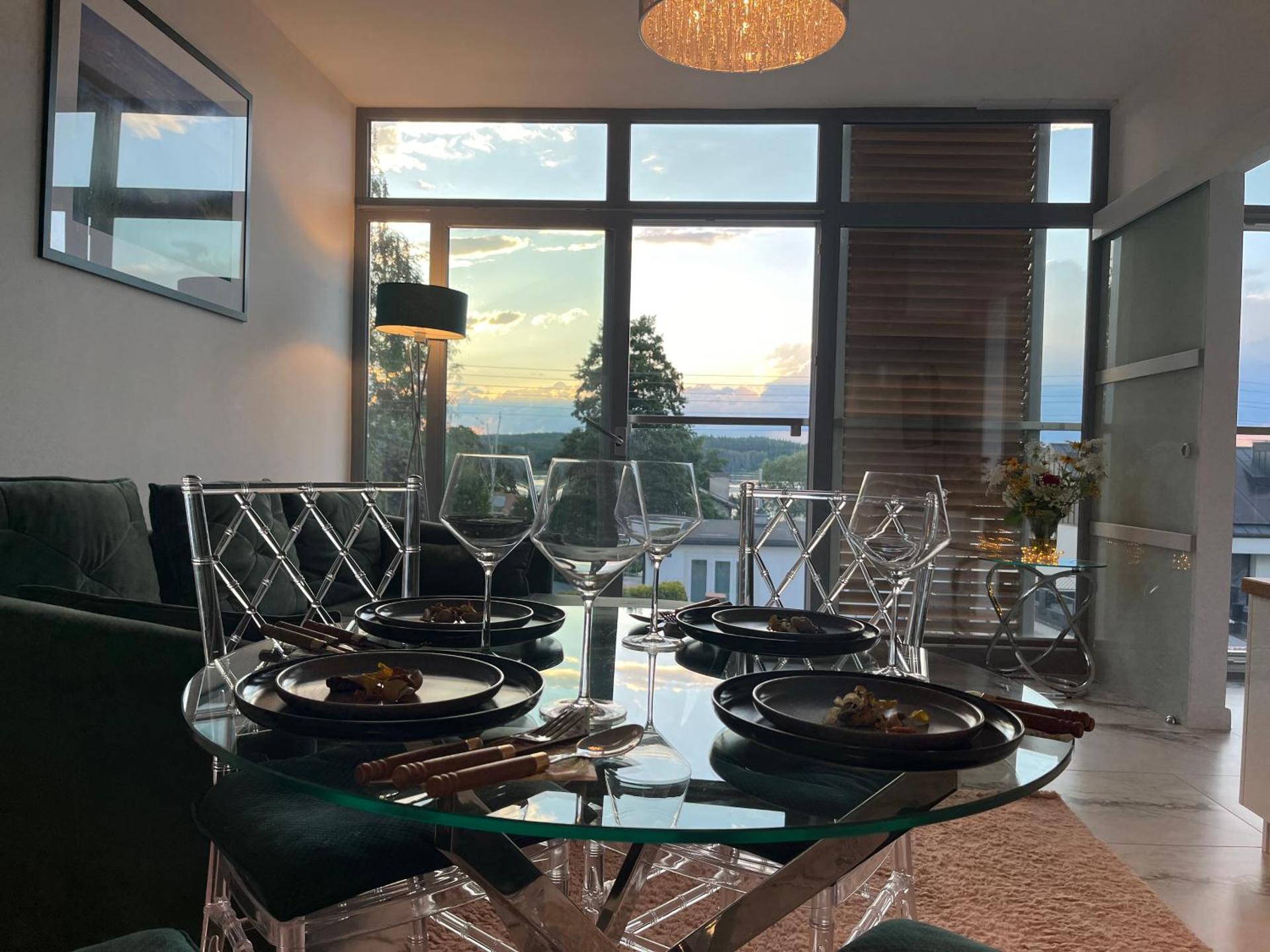 Apartament Turystyczny z widokiem na jezioro