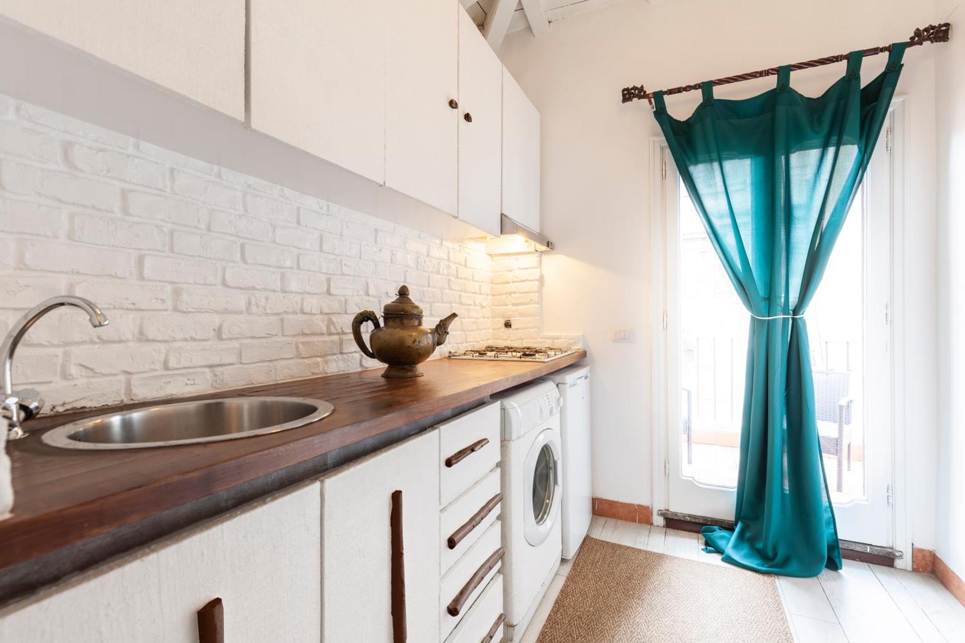 Kitchen or kitchenette