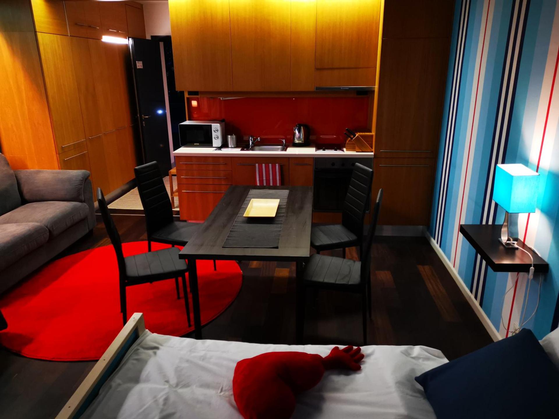 Photo of the whole room