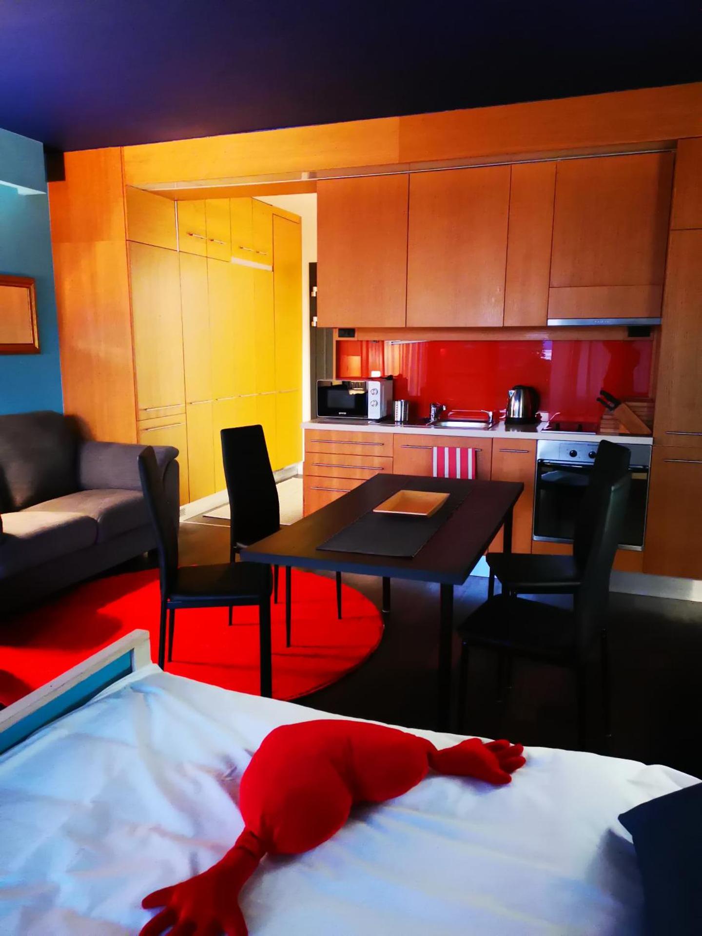 Kitchen or kitchenette