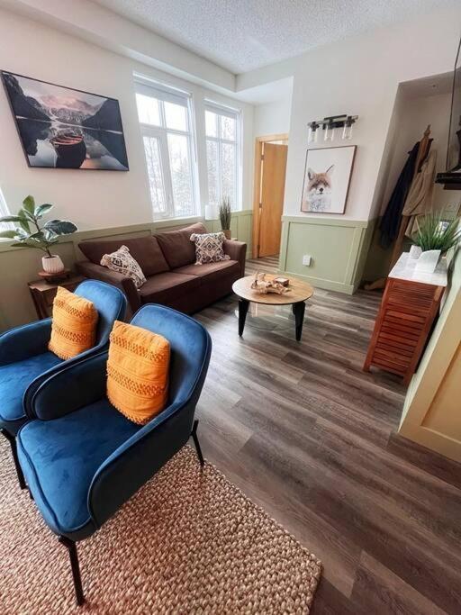 Three Peaks Getaway 2 bedrooms & 2 bath-sleeps 6