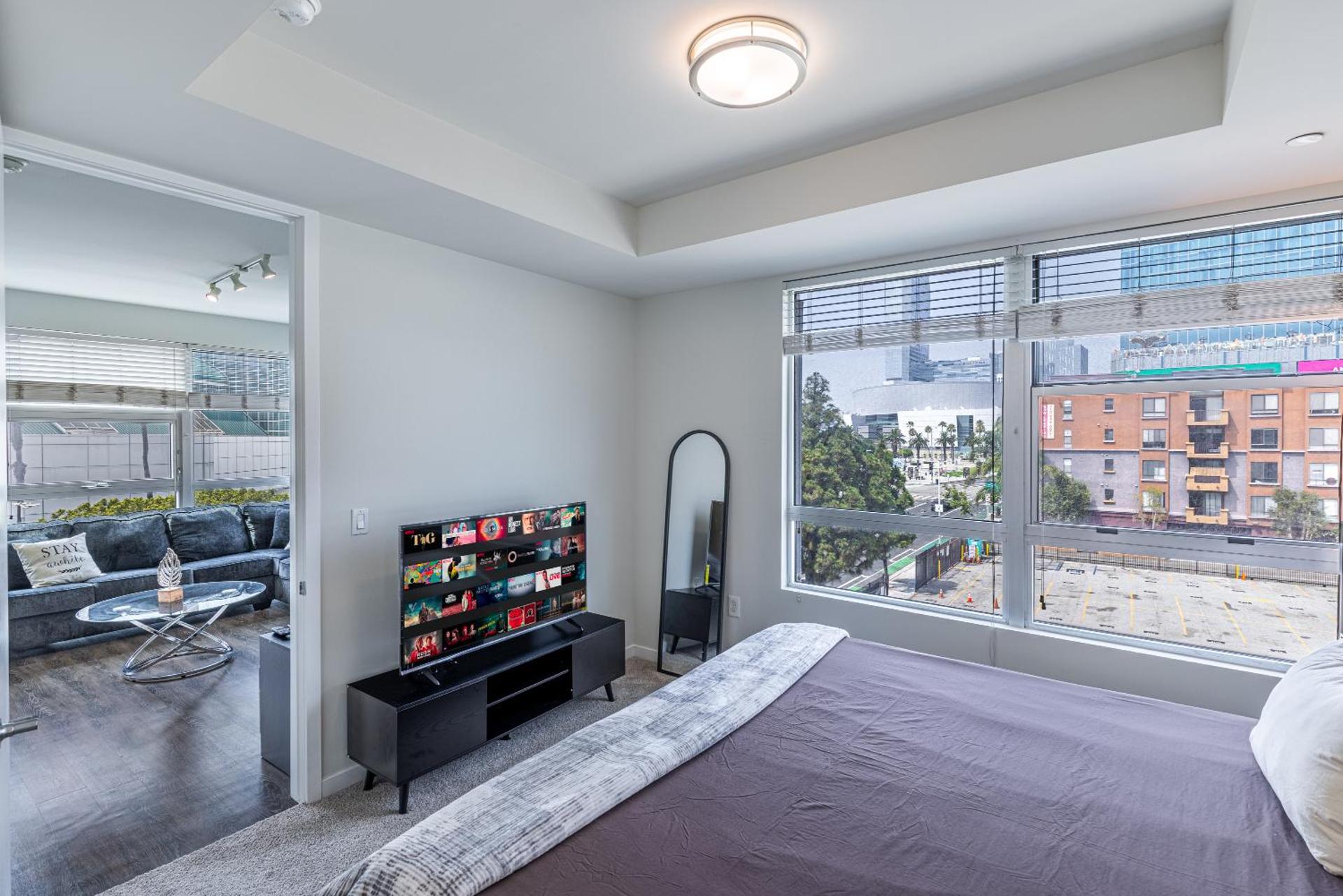 2 Bed 2 Bath X street LA Live, Convention Center, Microsoft Theater