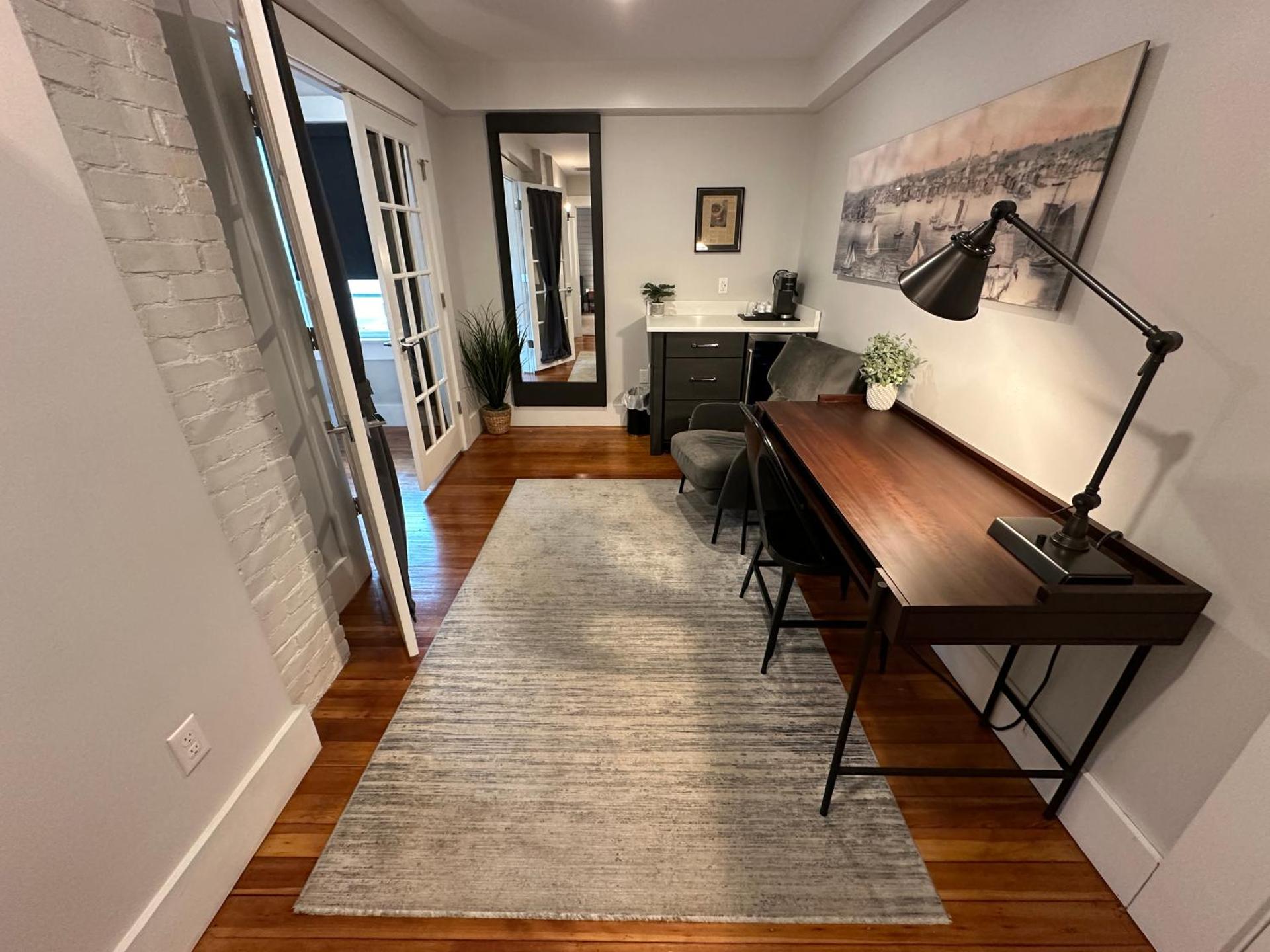 Entire Modern 7 Unit 7 Bath Boutique Inn