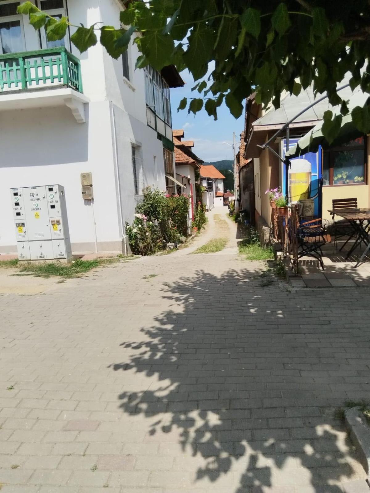 URBANIST Guest House